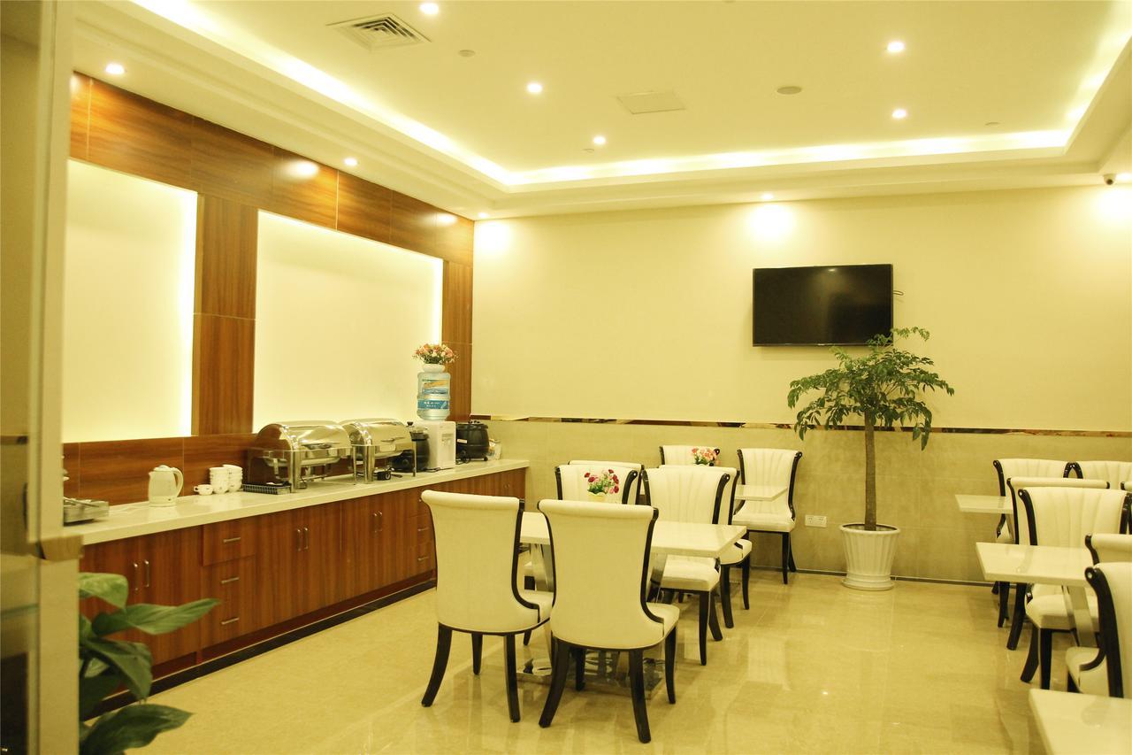 Greentree Inn Henan Xinyang Gushi Zhongshan Avenue Hongsu Avenue Express Hotel Yaowandukou Dış mekan fotoğraf